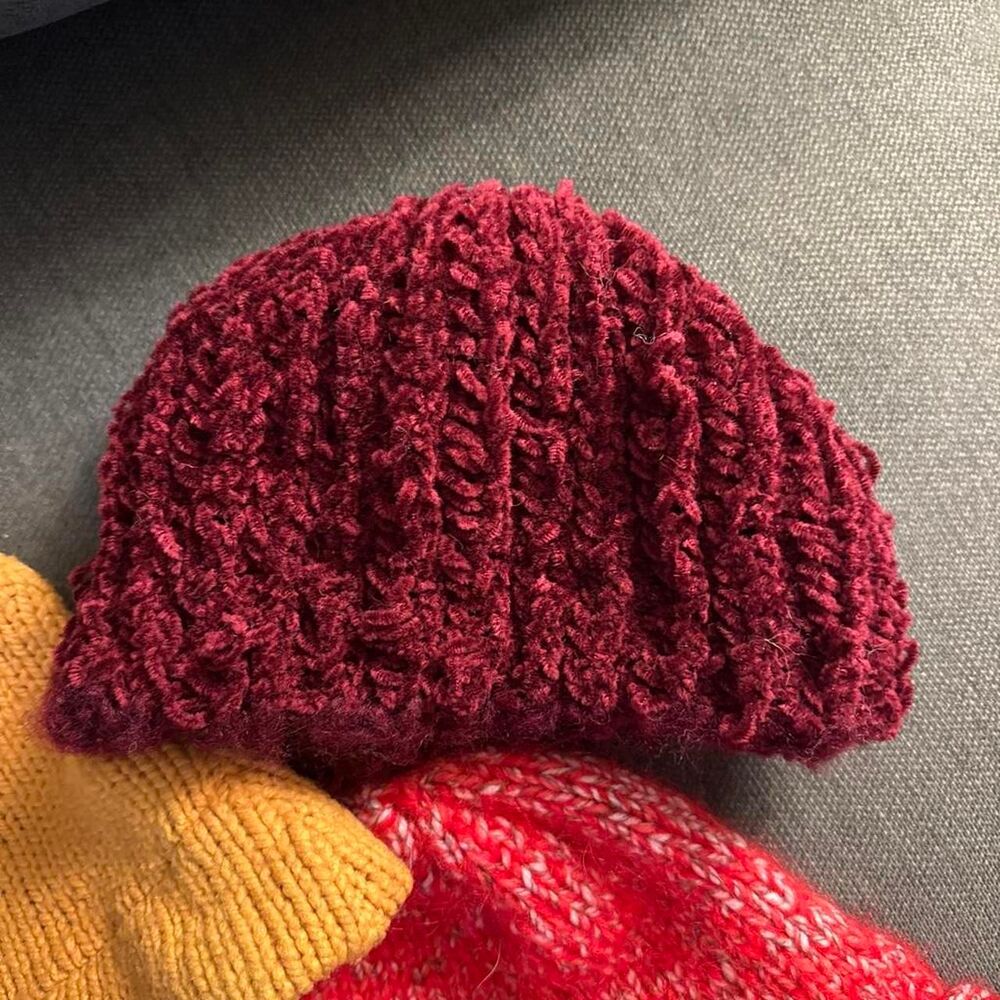 Women's Multi Hat - Picture 2 of 4